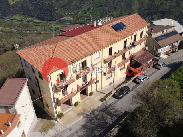 Appartamento in vendita di 136 m² in Via Caduti sul Lavoro, 7