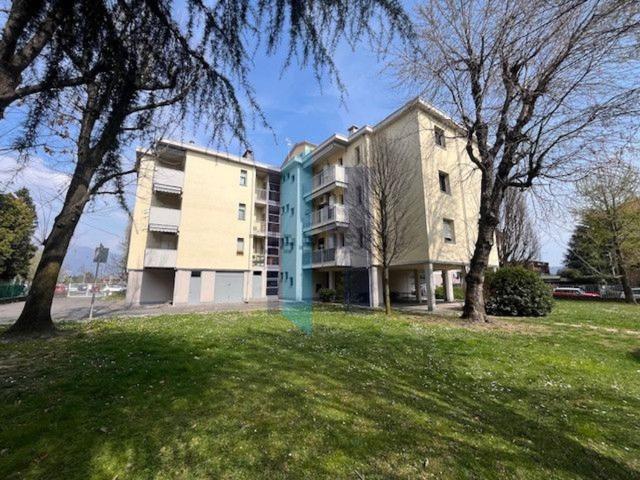 Appartamento in vendita di 136 m² in Via Carlo Forlanini