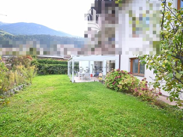 Appartamento in vendita di 136 m² in Via Castellano