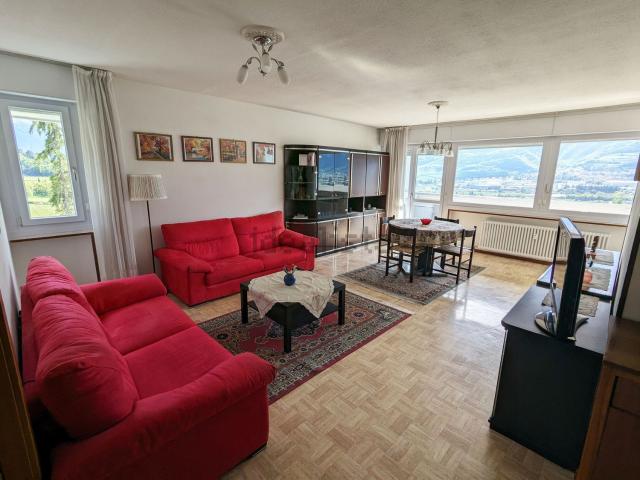 Appartamento in vendita di 136 m² in Via Clorinda Menguzzato