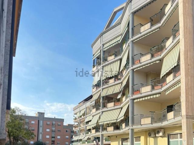 Appartamento in vendita di 136 m² in Via Custoza, 11