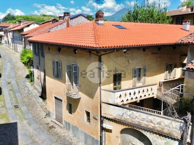 Appartamento in vendita di 136 m² in Via Ailliaud Augusto, 42