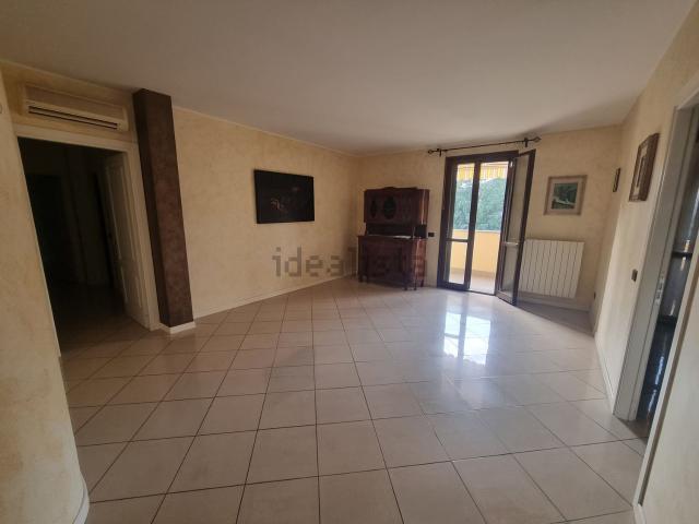Appartamento in vendita di 136 m² in Via Augusto Balsamo