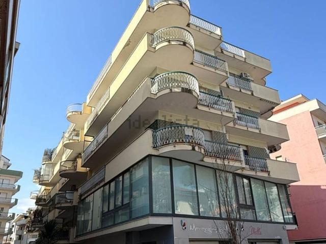 Appartamento in vendita di 136 m² in Via Benedetto Croce, 202