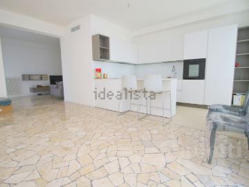 Appartamento in vendita di 136 m² in Via Goffredo Mameli, 34