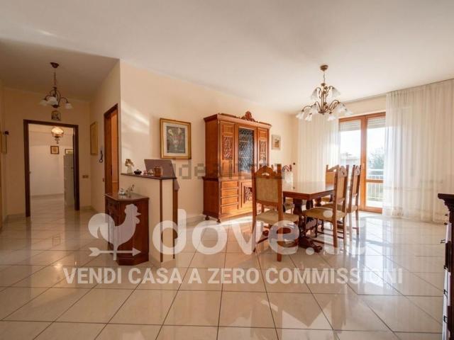 Appartamento in vendita di 136 m² in Via dell&apos Alberaccio, 224