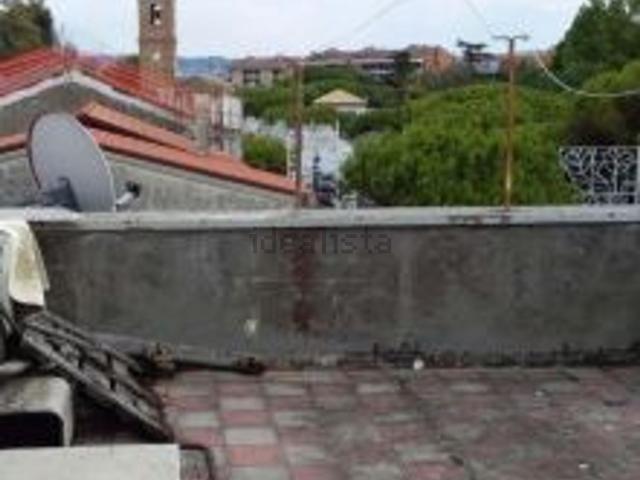Appartamento in vendita di 136 m² in Via di Sotto