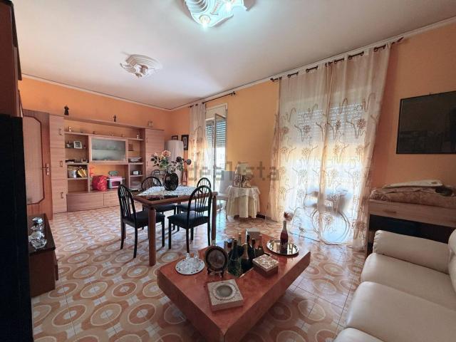 Appartamento in vendita di 136 m² in Via Luigi Vanvitelli
