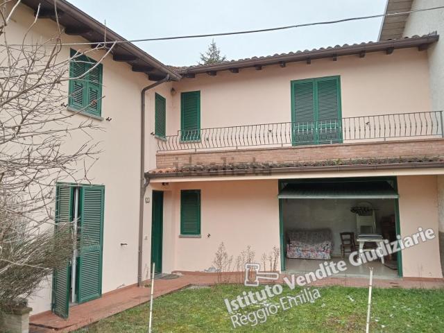 Appartamento in vendita di 136 m² in Via Monchio, 31