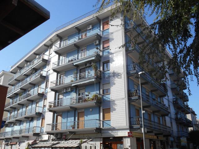 Appartamento in vendita di 136 m² in Via Morgagni, 9