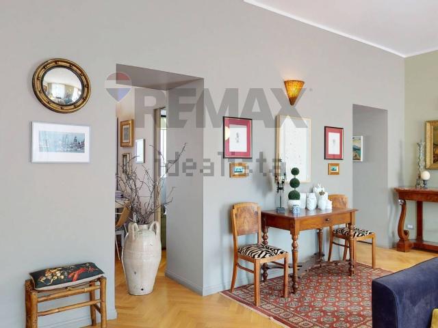 Appartamento in vendita di 136 m² in Via Michele Ferrara, 30