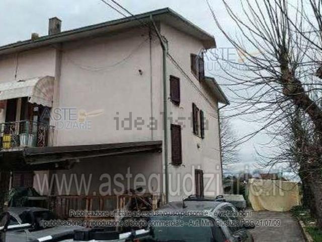 Appartamento in vendita di 136 m² in Via Nevola, 59