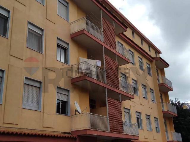 Appartamento in vendita di 136 m² in Via Stesicoro, 106