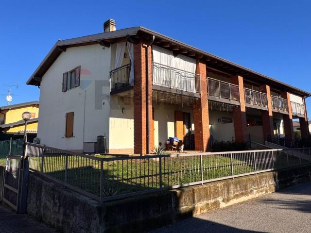 Appartamento in vendita di 136 m² in Via Papa Giovanni XXIII, 94