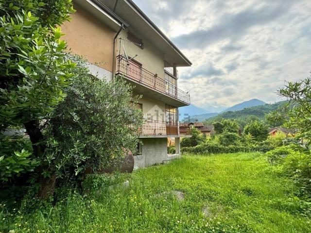Appartamento in vendita di 136 m² in Via Pradelli, 4