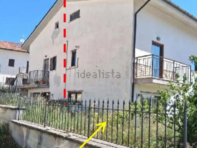Appartamento in vendita di 136 m² in Via Roberto Rossellini