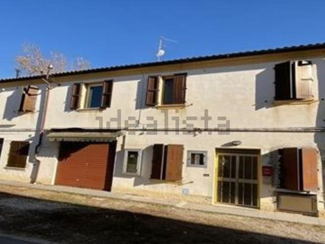 Appartamento in vendita di 136 m² in Via Ravenna