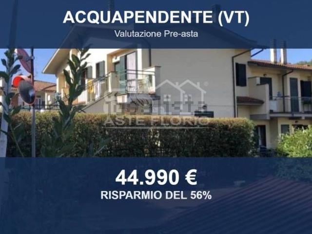 Appartamento in vendita di 136 m² in Via Raffaello, 1
