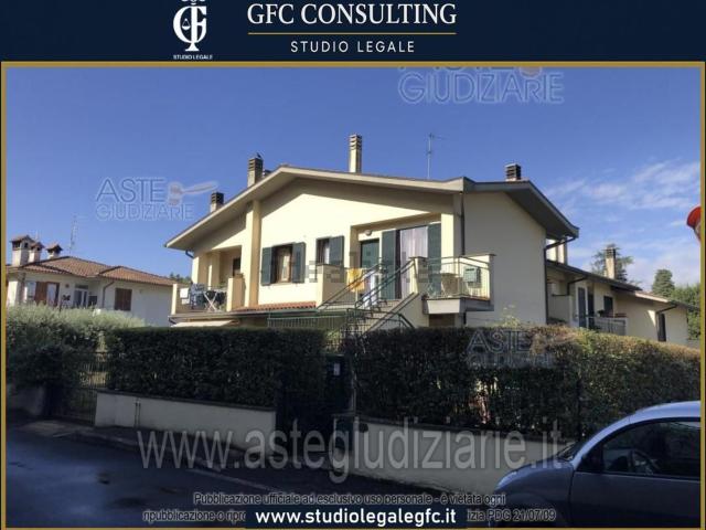 Appartamento in vendita di 136 m² in Via Raffaello, 1