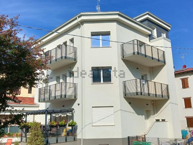Appartamento in vendita di 136 m² in Via Repubblica