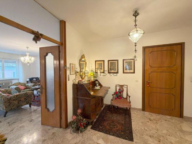 Appartamento in vendita di 136 m² in Via Tiberio Deciani