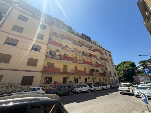 Appartamento in vendita di 136 m² in Via Vincenzo Di Marco, 45