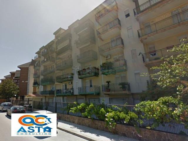 Appartamento in vendita di 136 m² in Viale Vittorio Veneto, 107