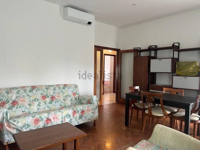 Appartamento in vendita di 136 m² in Viale Siena