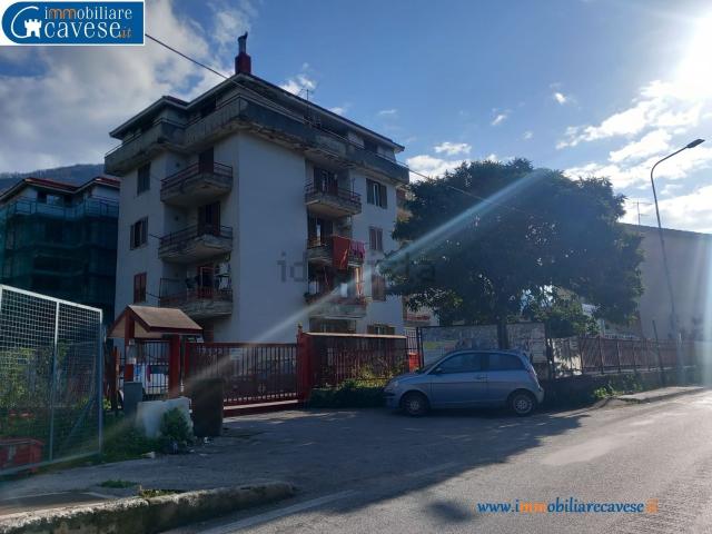 Appartamento in vendita di 136 m² in Corso Francesco Caracciolo