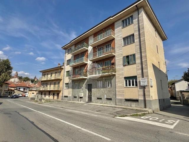 Appartamento in vendita di 136 m² in Corso Laghi, 259