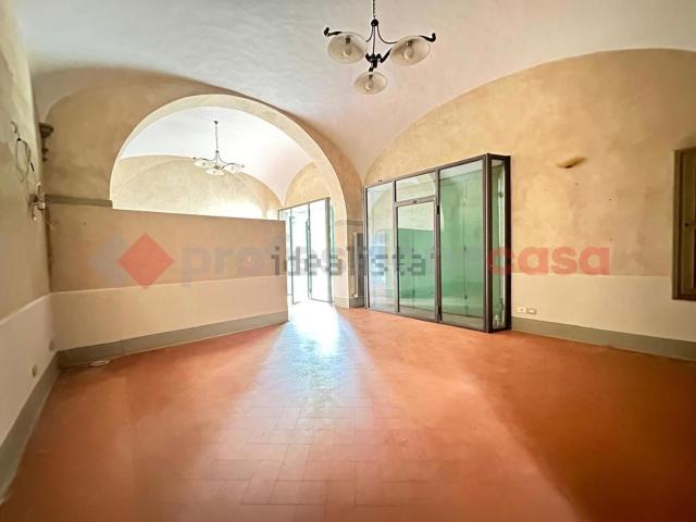 Appartamento in vendita di 136 m² in Località Tregozzano
