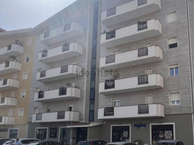 Appartamento in vendita di 136 m² in Piazza Complesso Marina, 3
