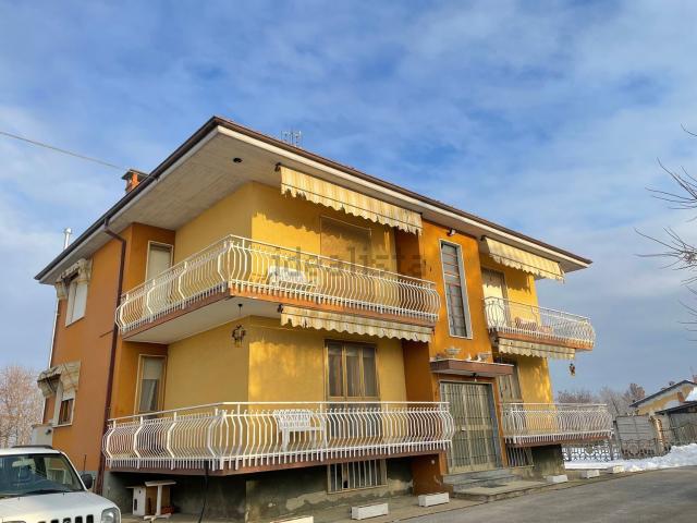 Appartamento in vendita di 136 m² in Strada dei Pignolli, 13