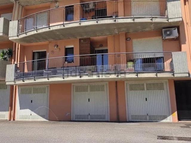 Appartamento in vendita di 137 m² in Via Piomba, 25