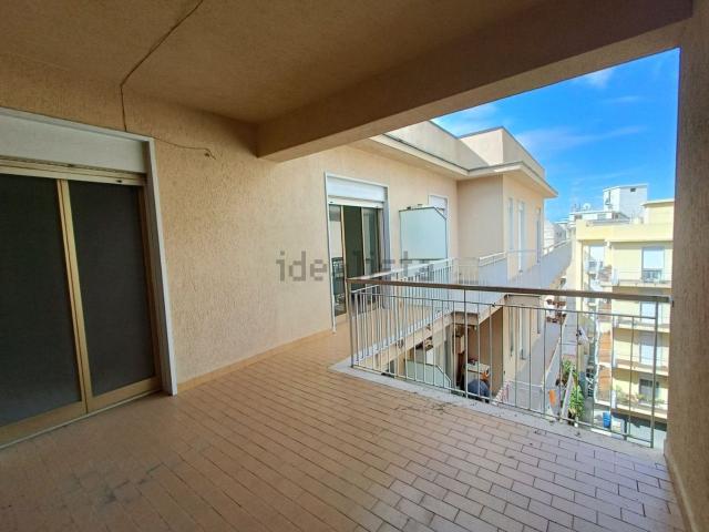 Appartamento in vendita di 137 m² in Via Colonnello F. Bertè, 29