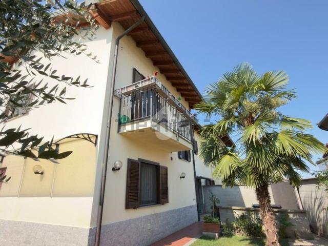Appartamento in vendita di 137 m² in Via Cavone, 20