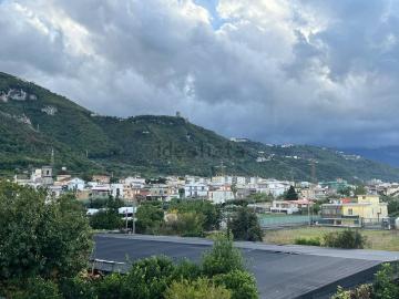 Appartamento in vendita di 137 m² in Via Casa Varone