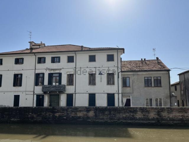 Appartamento in vendita di 137 m² in Via Chiodare, 23