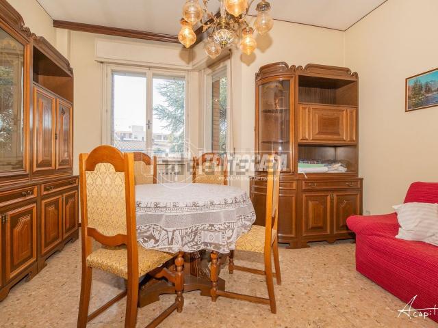 Appartamento in vendita di 137 m² in Via A. Vicini, 47