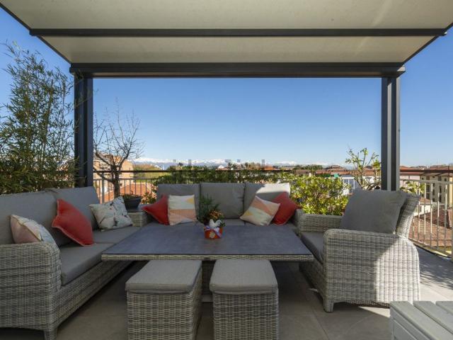 Appartamento in vendita di 137 m² in Via Bezzecca, 11
