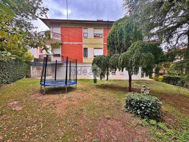 Appartamento in vendita di 137 m² in Via Goffredo Mameli, 11