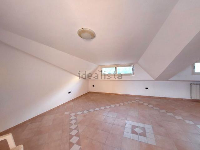Appartamento in vendita di 137 m² in Via Garibaldi, 10