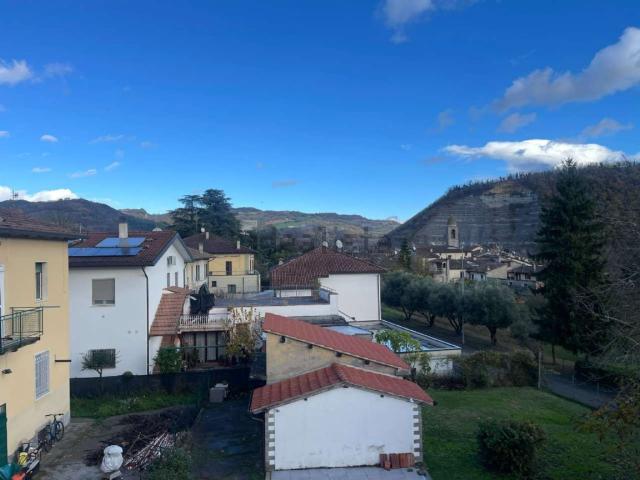 Appartamento in vendita di 137 m² in Via Giuseppe Castellucci