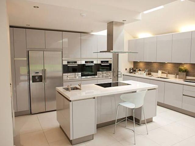 Appartamento in vendita di 137 m² in Via Giuseppe Maria Bondigli