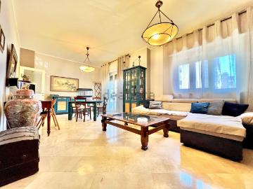 Appartamento in vendita di 137 m² in Via Giovanni Brahms, 2
