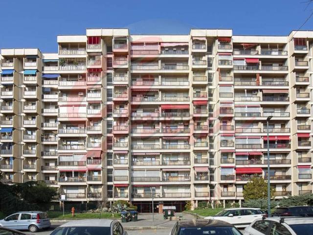 Appartamento in vendita di 137 m² in Via Domenico Girolamo Induno, 8