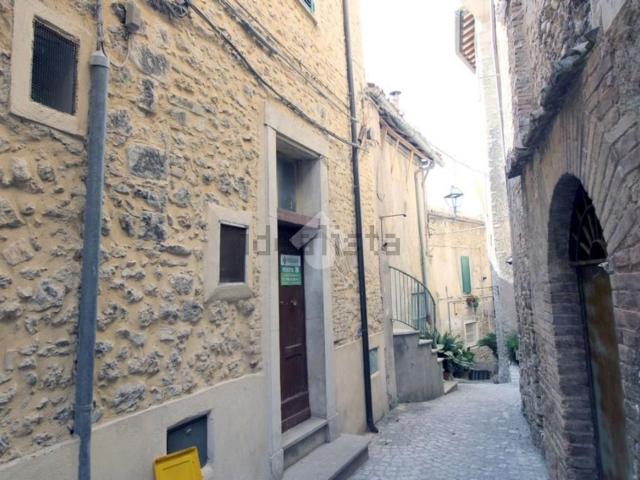 Appartamento in vendita di 137 m² in Via Ferraguti, 4