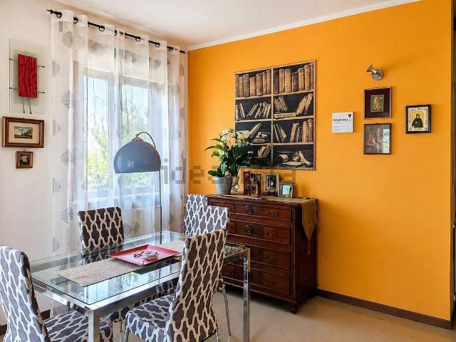 Appartamento in vendita di 137 m² in Via Fratelli Navarra
