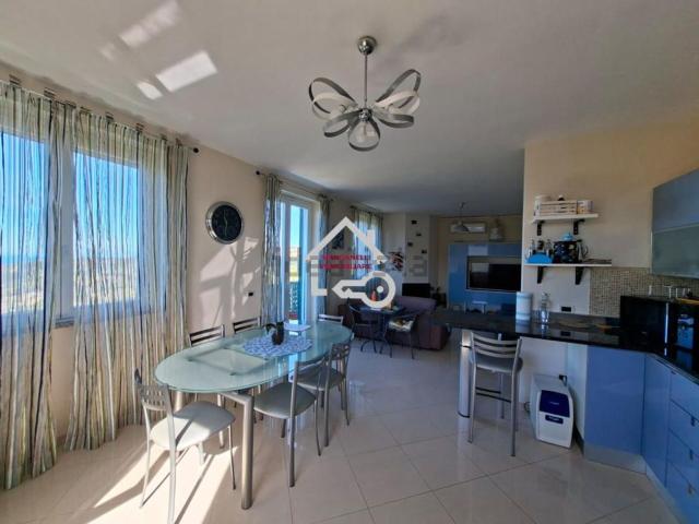 Appartamento in vendita di 137 m² in Via Iardini, 12