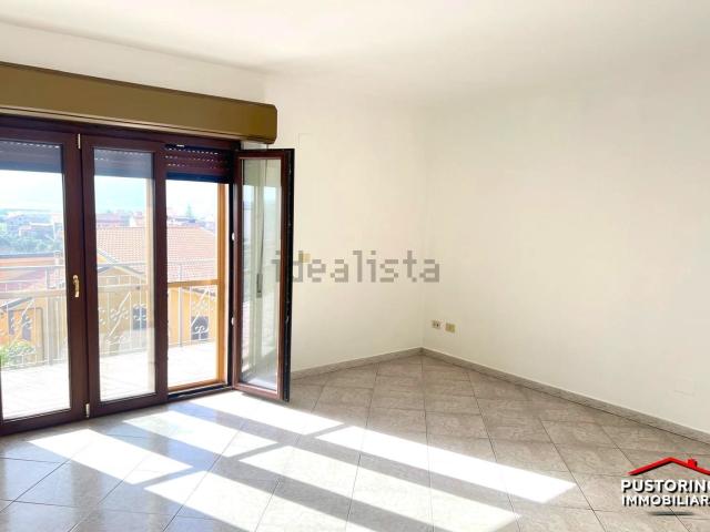 Appartamento in vendita di 137 m² in Via Leonida Repaci